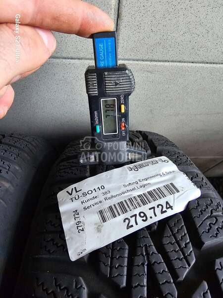 Dunlop 185/60 R15 Zimska