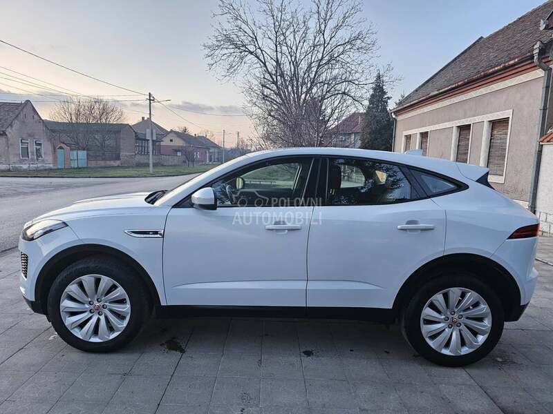 Jaguar E-Pace 