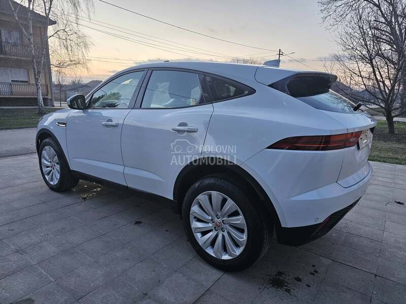 Jaguar E-Pace 