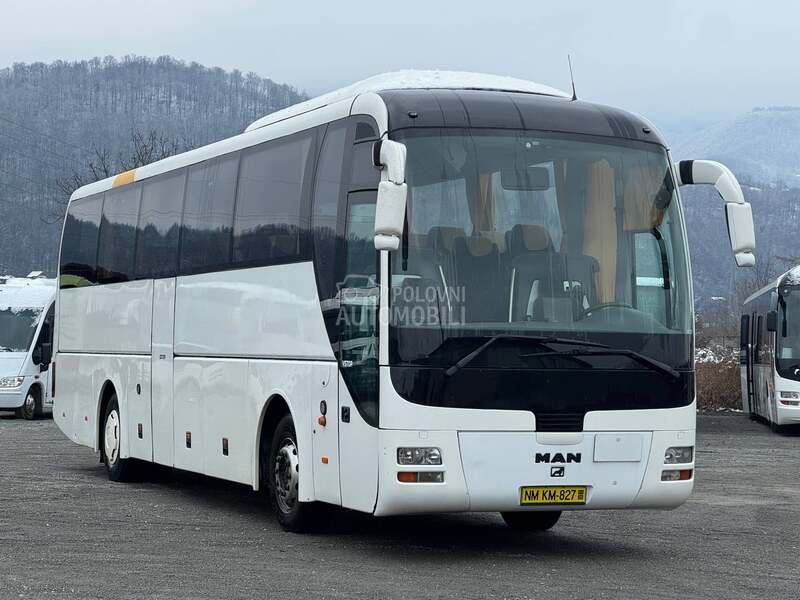 MAN Lions Coach 53 mesta