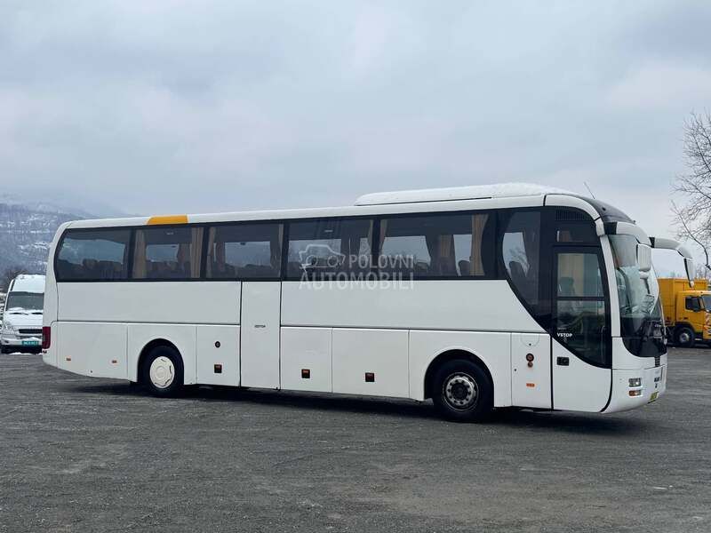 MAN Lions Coach 53 mesta