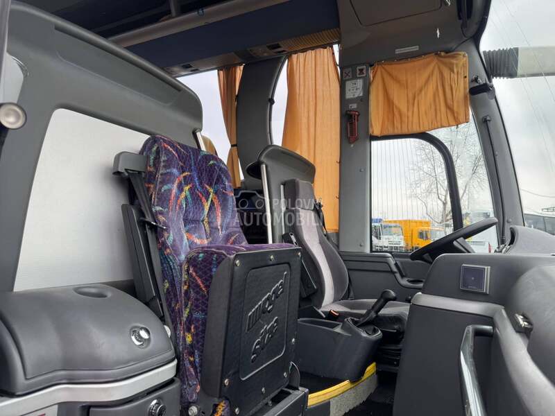 MAN Lions Coach 53 mesta