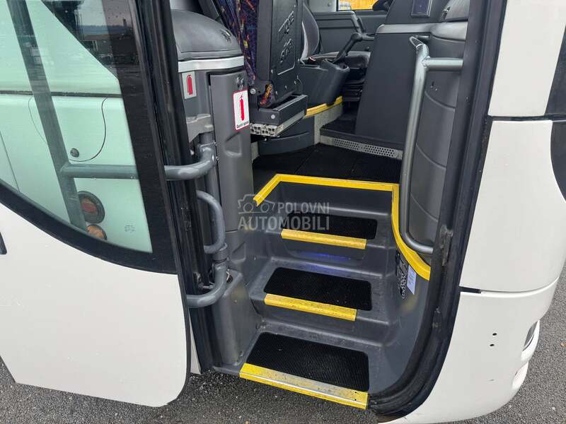 MAN Lions Coach 53 mesta