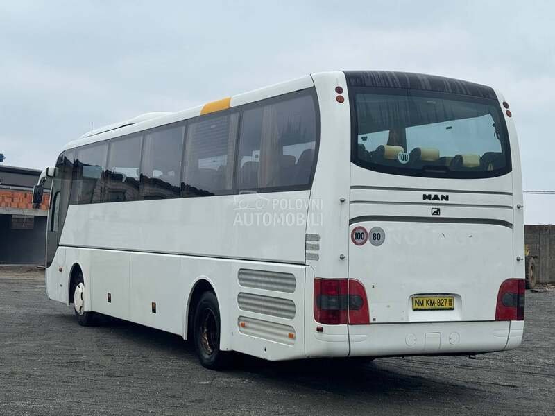 MAN Lions Coach 53 mesta