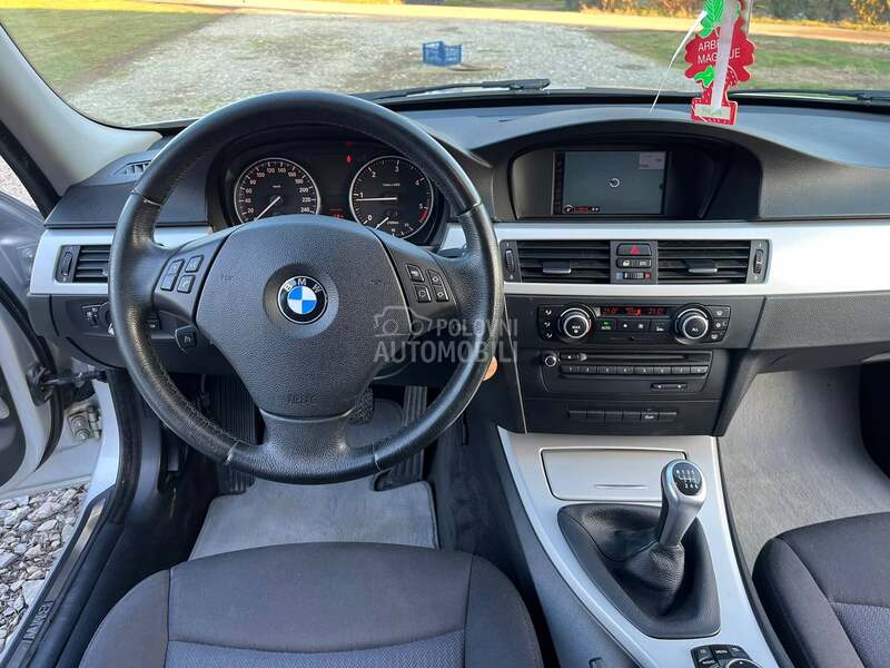 BMW 318 2.0D NAVl