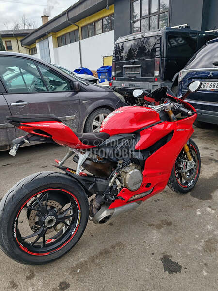 Ducati 1199s panigale