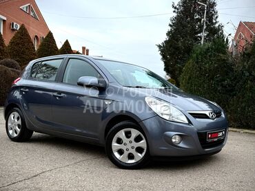 Hyundai i20 PREMIUM CH
