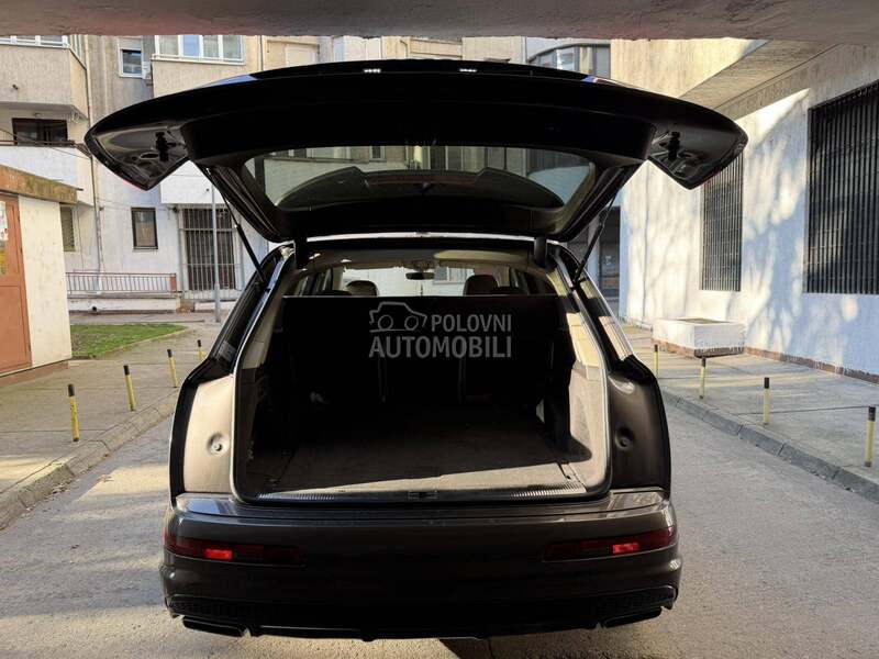 Audi Q7 3.0