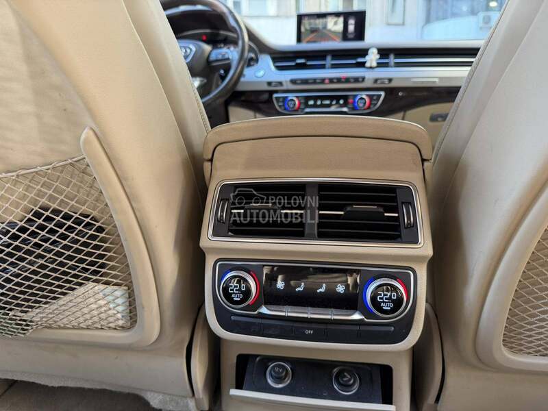 Audi Q7 3.0