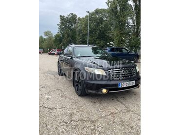 Infiniti FX45 