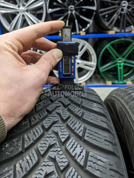 Falken 165/70 R14 Zimska