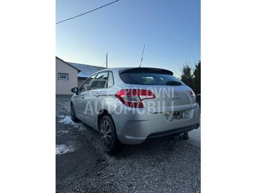 kompletan auto u delovima za Citroen C4 od 2011. do 2017. god.