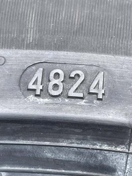 Pirelli 225/40 R19 Letnja