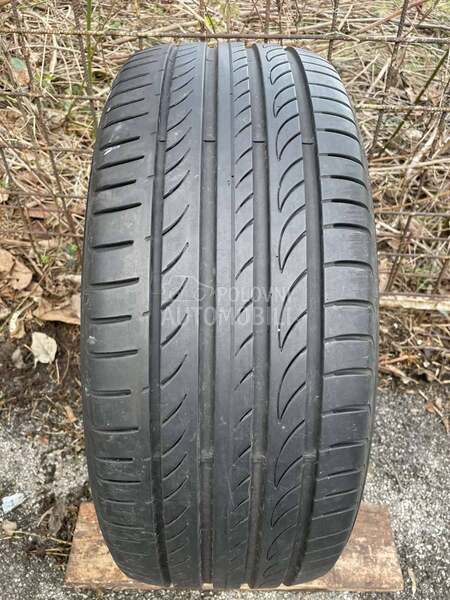 Pirelli 225/40 R19 Letnja