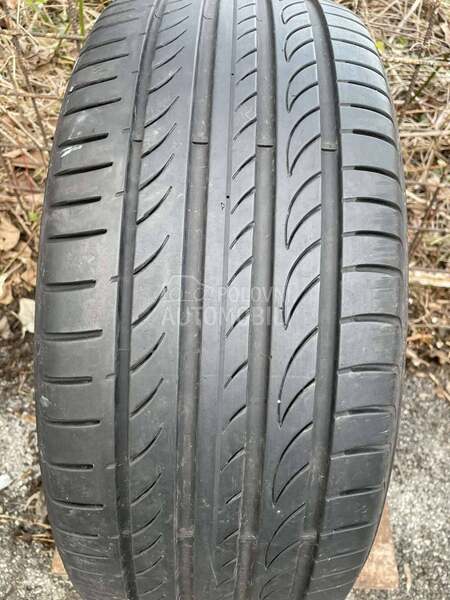 Pirelli 225/40 R19 Letnja