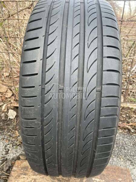 Pirelli 225/40 R19 Letnja