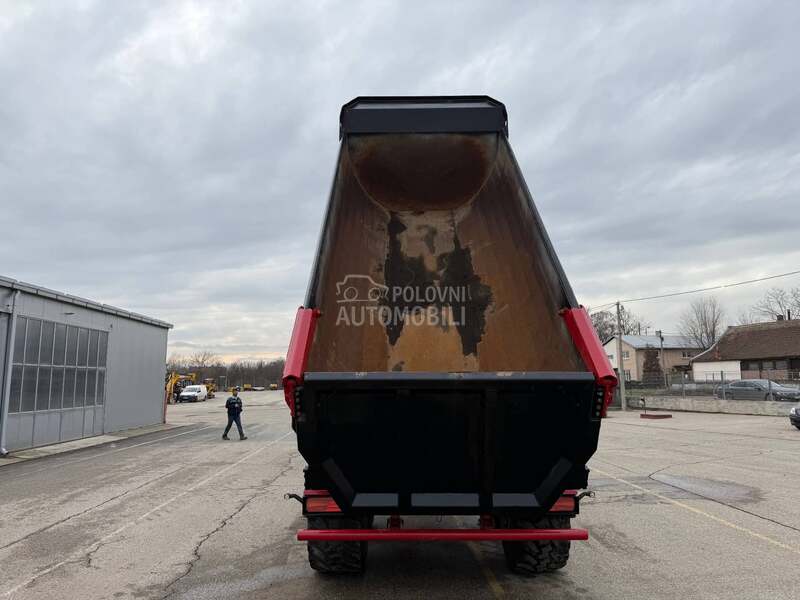 Farmtrac Gravis 2000