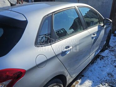 kompletan auto za delove za Citroen C4 od 2011. do 2014. god.