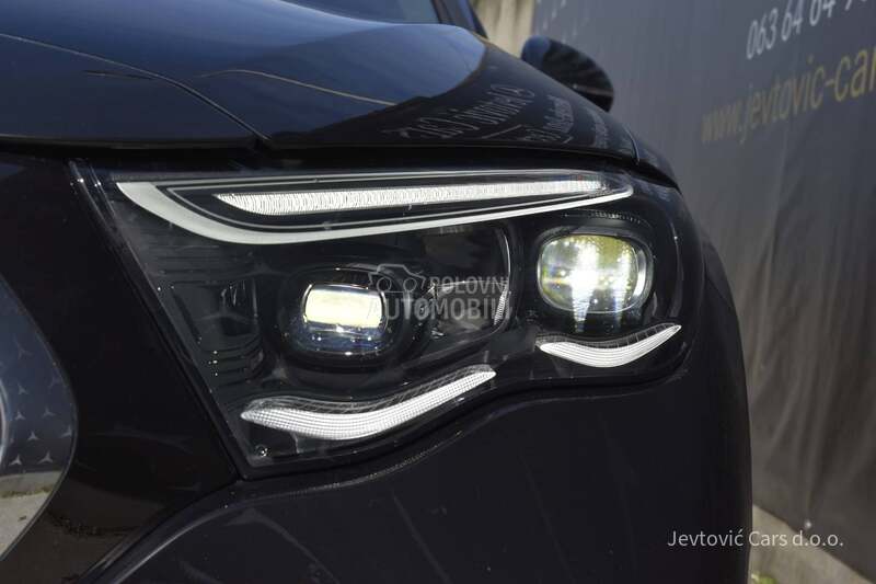 Mercedes Benz E 220 D 4 matic