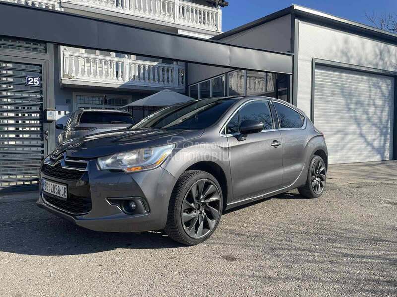 Citroen DS4 