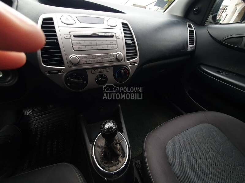 Hyundai i20 
