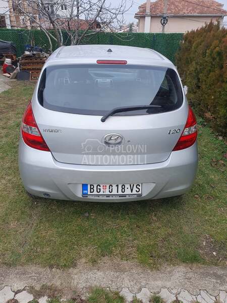 Hyundai i20 