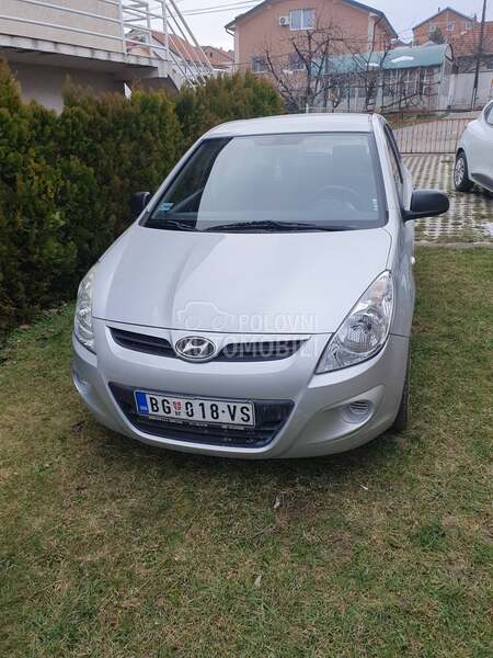Hyundai i20 