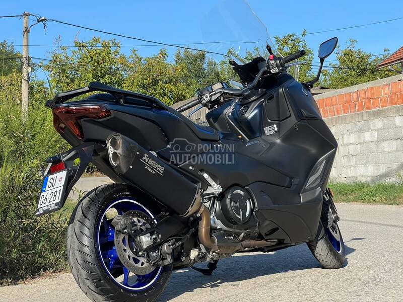 Yamaha T max 560 AKRAP PUIG