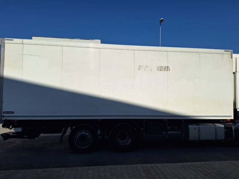 Iveco Stralis 26s420