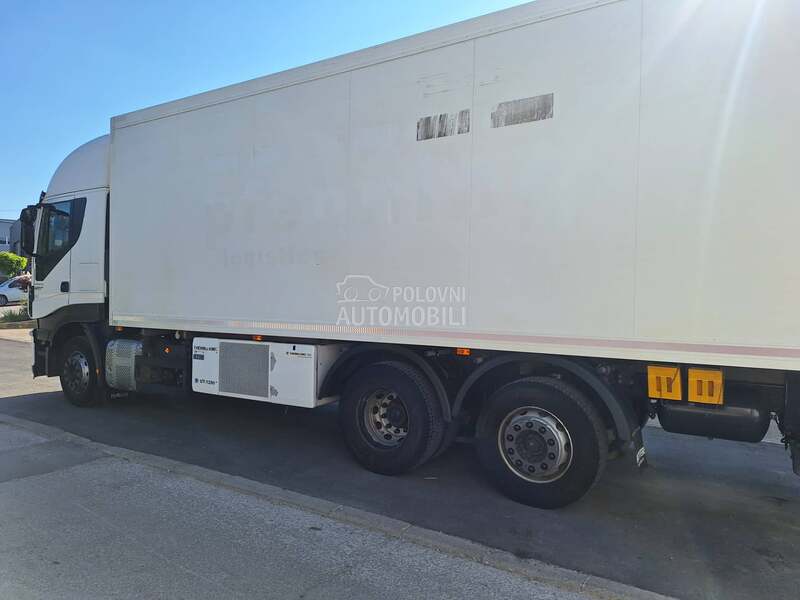 Iveco Stralis 26s420