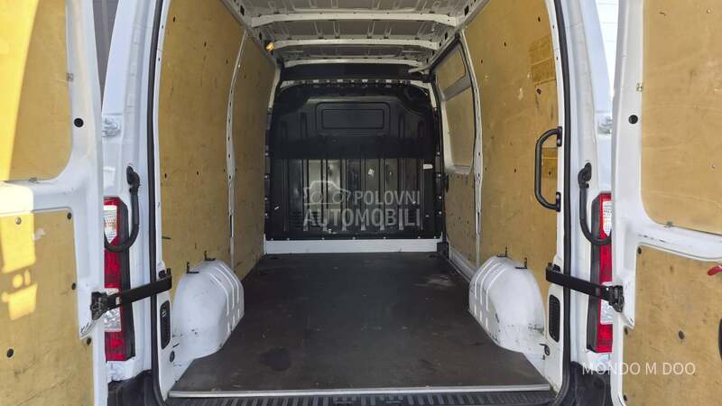 Renault Master 2.3dci L2H2