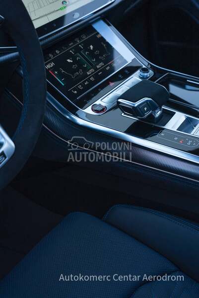 Audi RS Q8 Performance