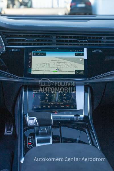 Audi RS Q8 Performance