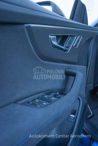 Audi RS Q8 Performance