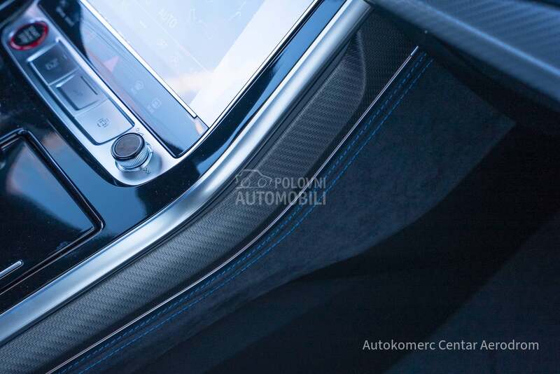 Audi RS Q8 Performance