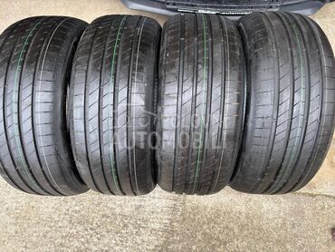 Goodyear 225/40 R19 Letnja