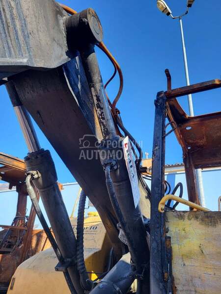 Boom cilindar za Volvo EW160E, EW160D