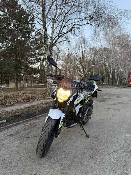 Kawasaki Z125
