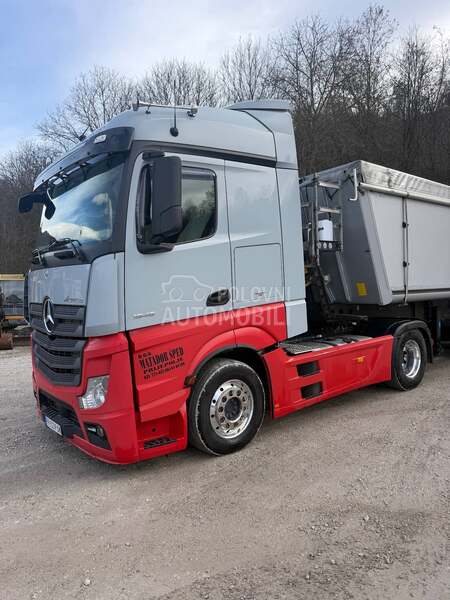 Mercedes Benz Actros 1845