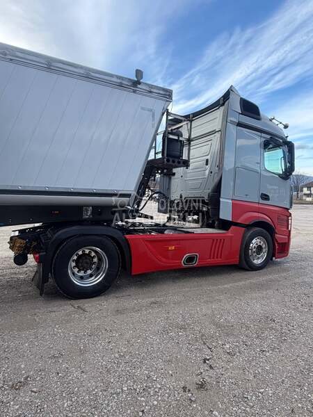 Mercedes Benz Actros 1845