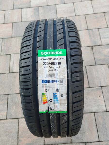 Goodride 225/40 R18 Letnja