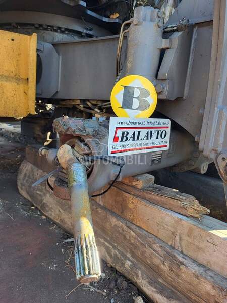 Prednja osovina za Volvo bagere