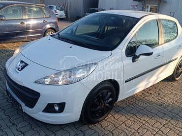 Peugeot 207 1.4 VTI SPORT