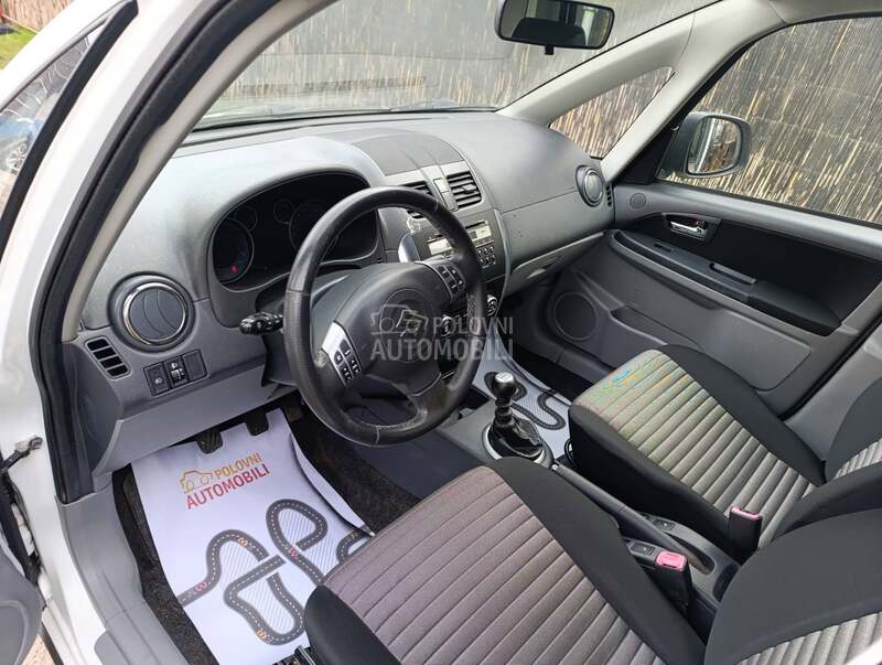 Suzuki SX4 4 x 4