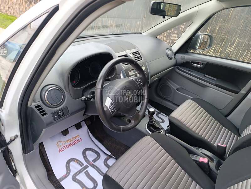 Suzuki SX4 4 x 4