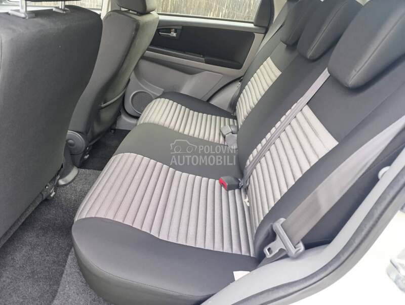 Suzuki SX4 4 x 4