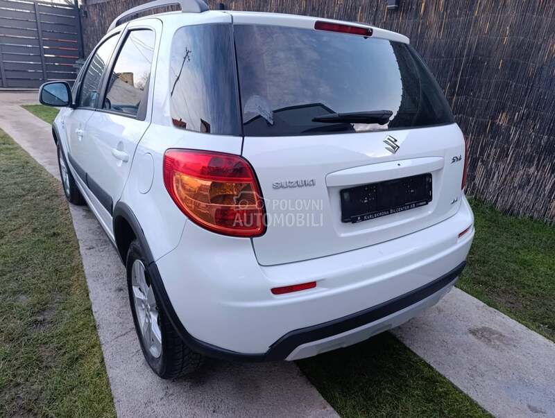 Suzuki SX4 4 x 4