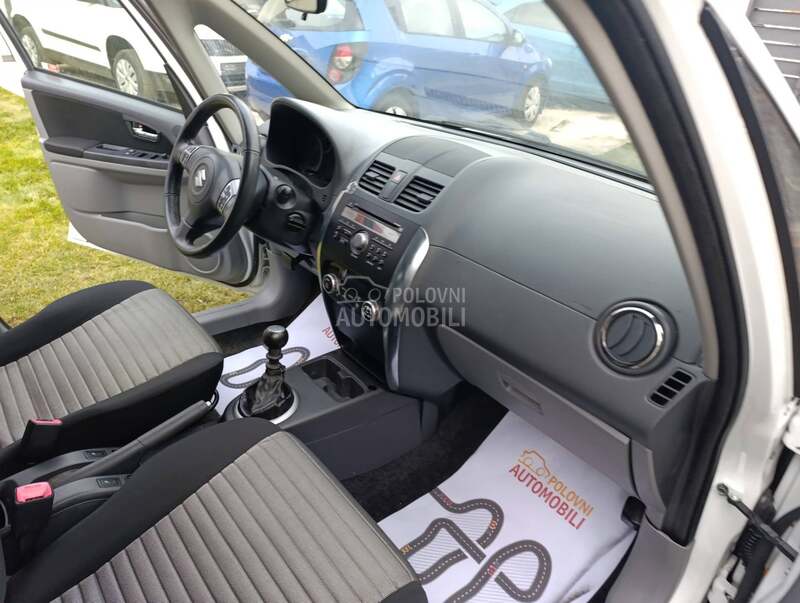 Suzuki SX4 4 x 4