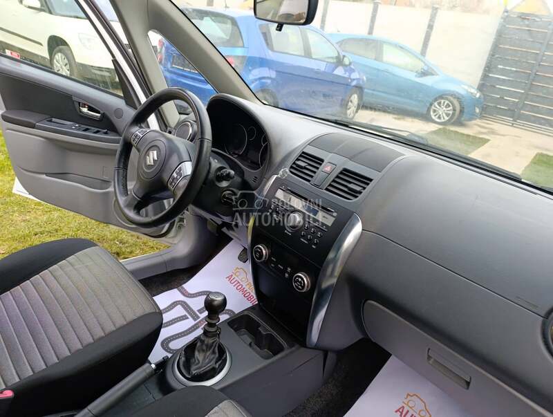 Suzuki SX4 4 x 4