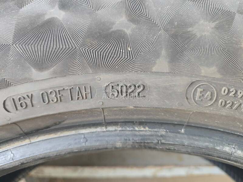 Continental 255/55 R19 Letnja